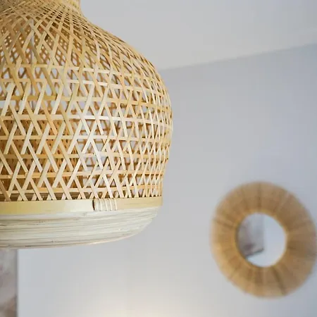 Semesterbostad Maison Familiale Albi Arthes