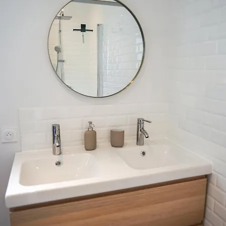 Maison Familiale Albi * Arthes