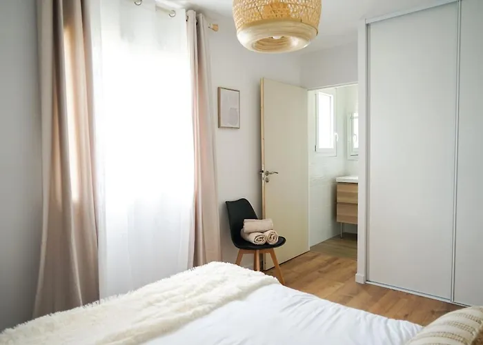 Maison Familiale Albi 펜션 Arthes