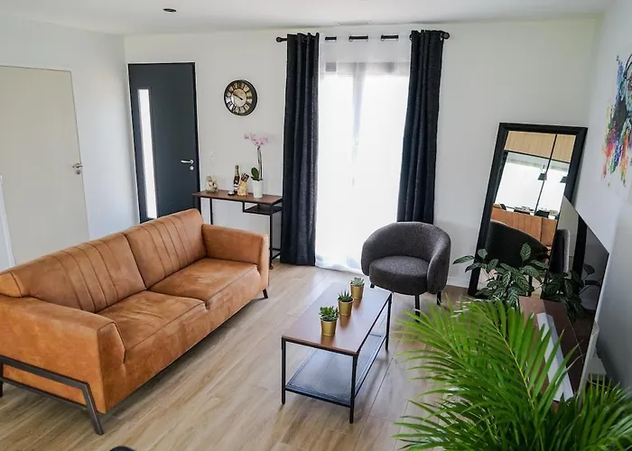 펜션 Maison Familiale Albi Arthes